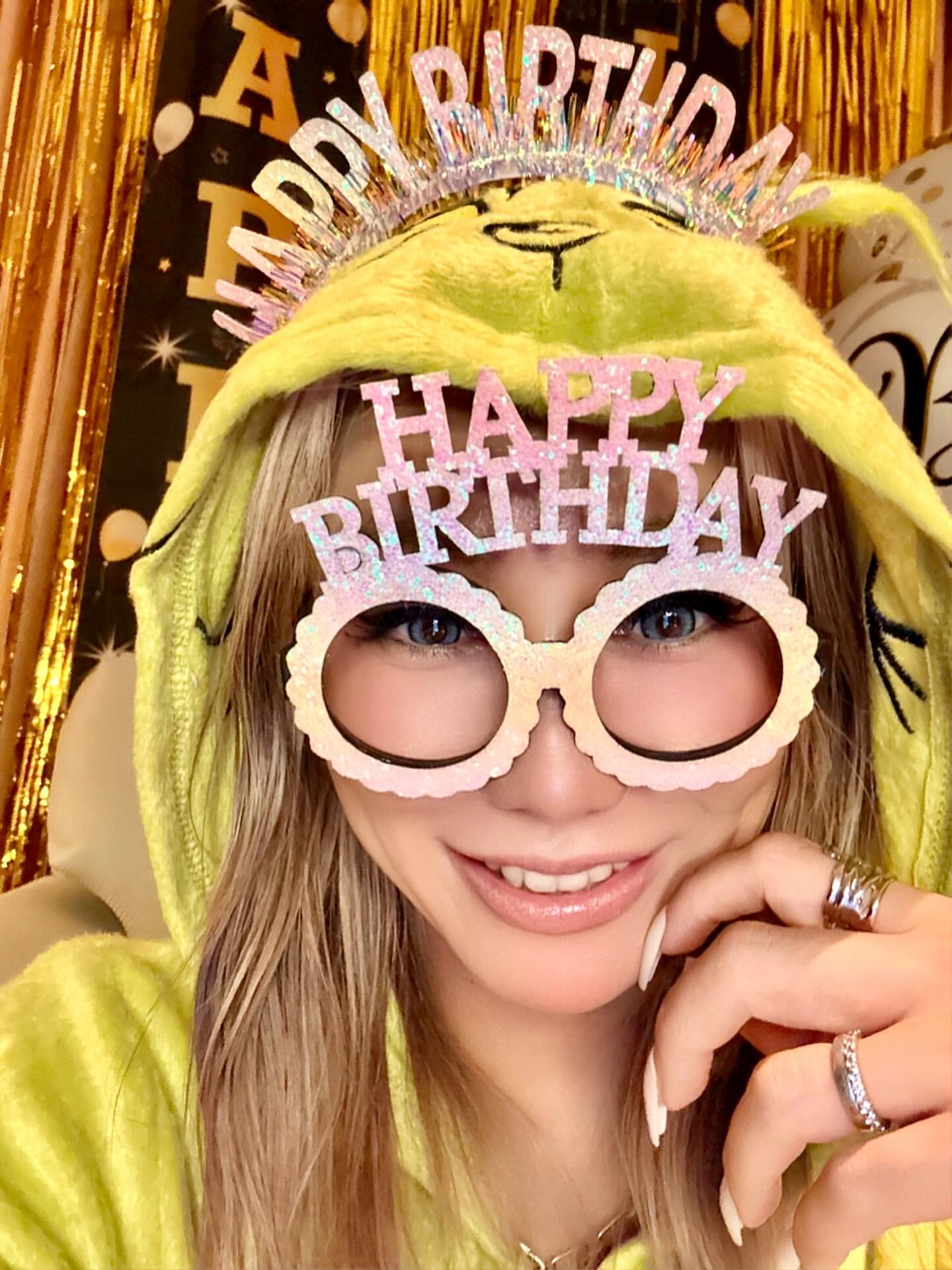 2025-11-12 17.57.52 3764359733877911967_7185879987.jpg